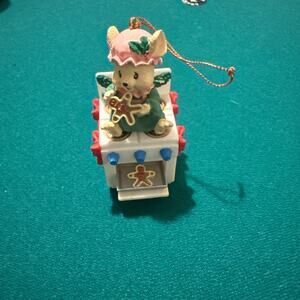 1994 HIGH PROGRESS LTD MOUSE BAKING GINGERBREAD COOKIES CHRISTMAS ORNAMENT 3"